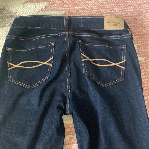 Abercrombie Skinny Jeans - Picture 3 of 7